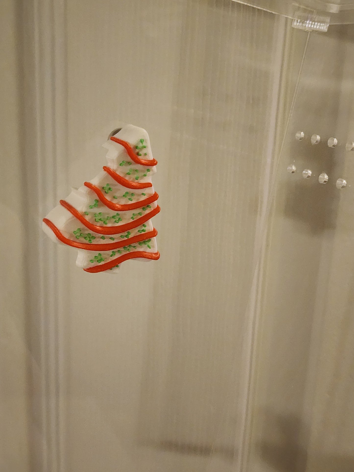 Christmas Tree Cake Hide