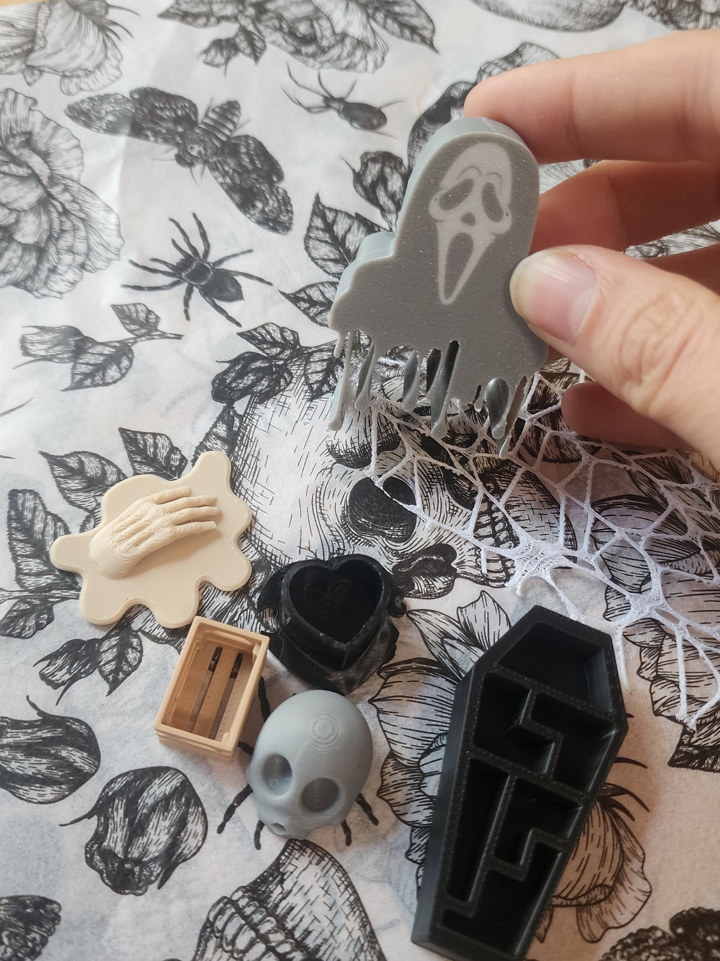 Spooky Decor Kit #2