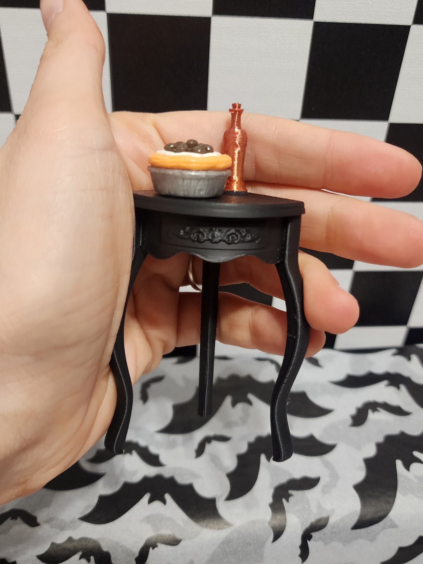 PIE End Table