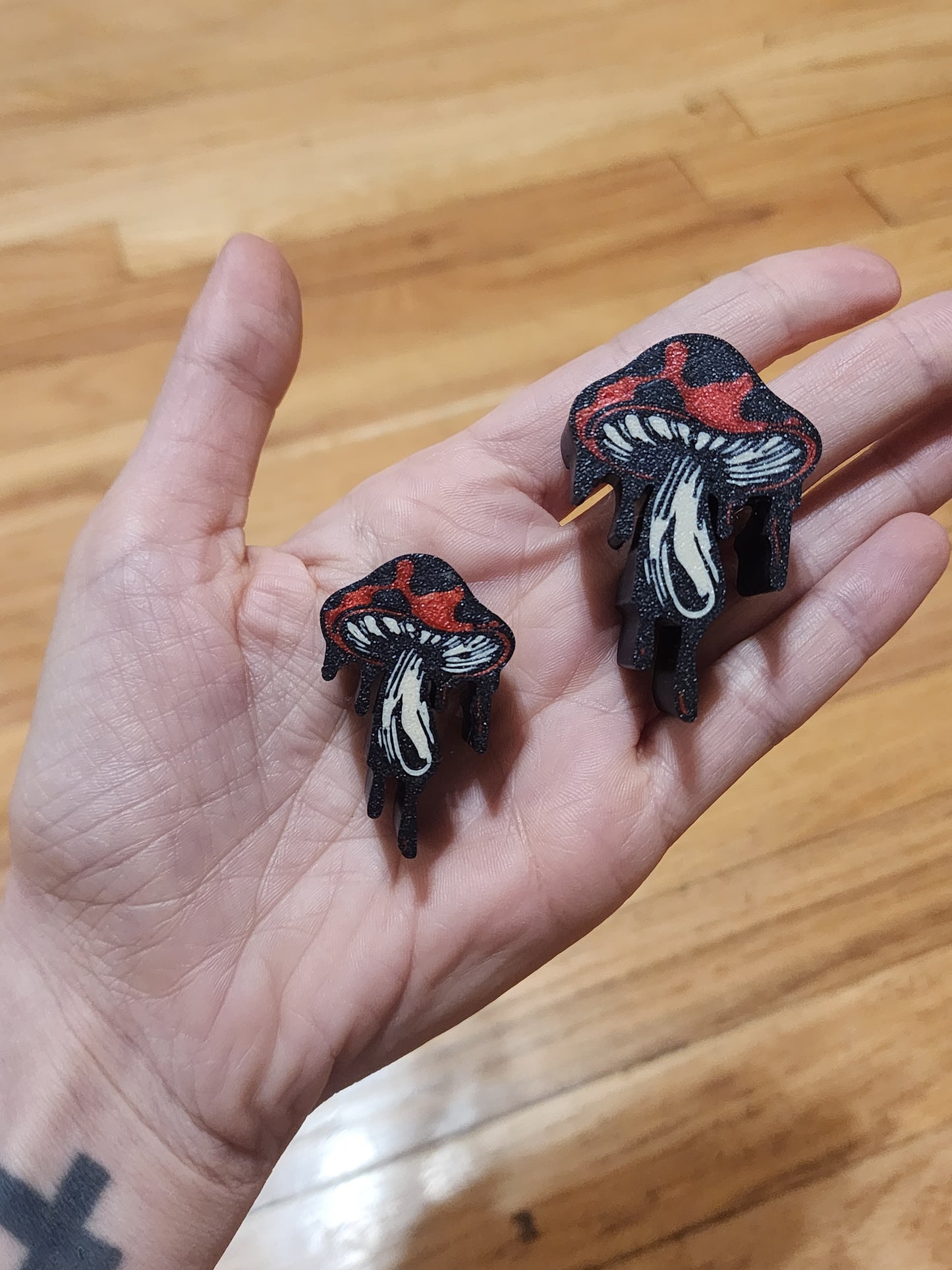 Drippy Mushrooms Hides