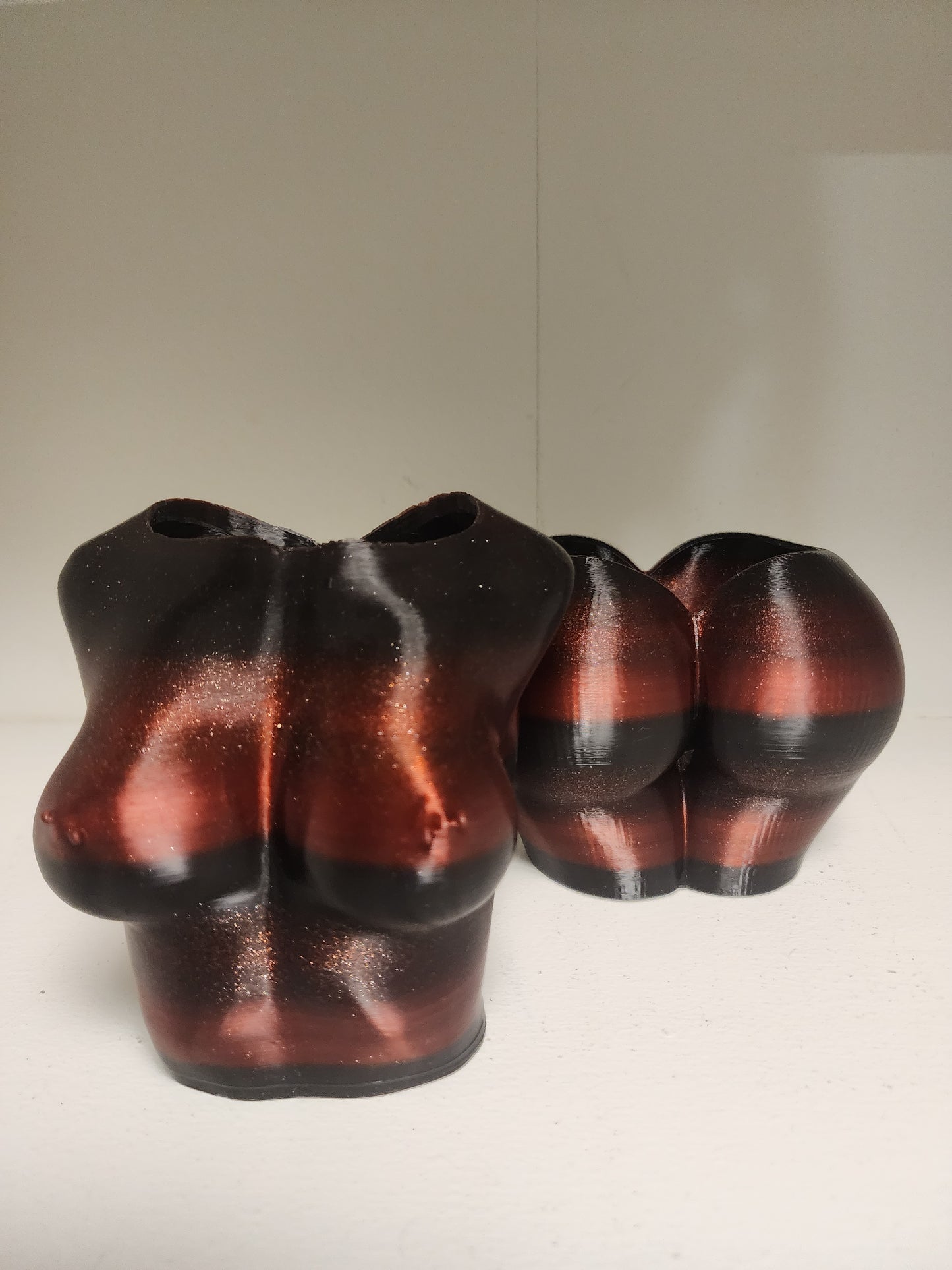 Female Planters 2pk (different colors!)