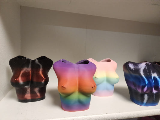 Female Planters 2pk (different colors!)